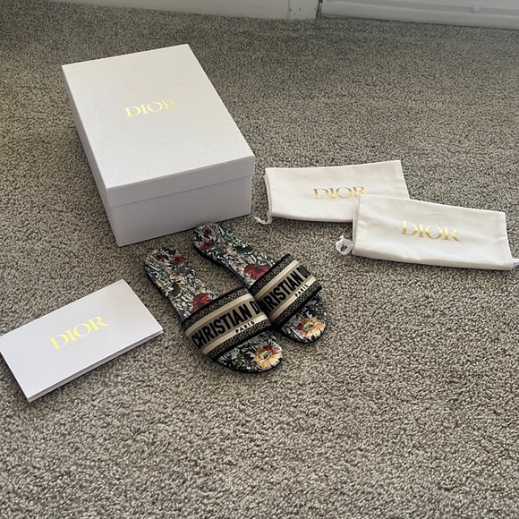 CHRISTIAN DIOR Dway Slide Sandal Cream and black Embroidered Cotton - Picture 4 of 10